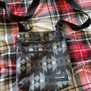 Dakine crossbody bag
